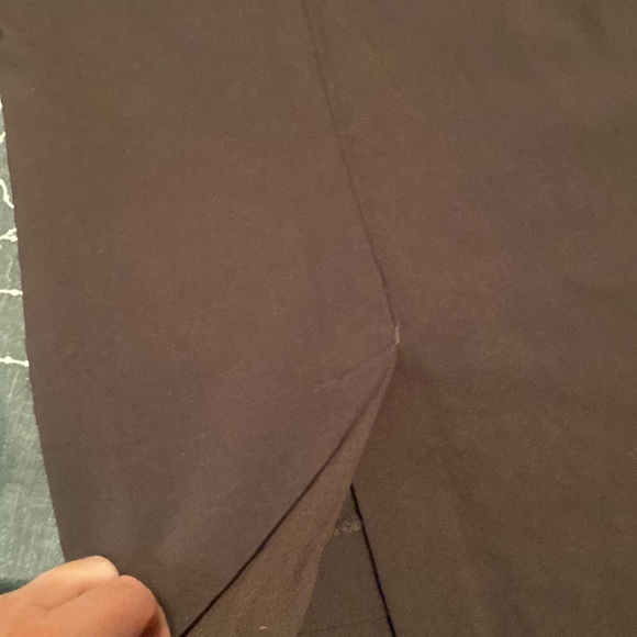 Pencil skirt, pull on style - Picture 2 of 3